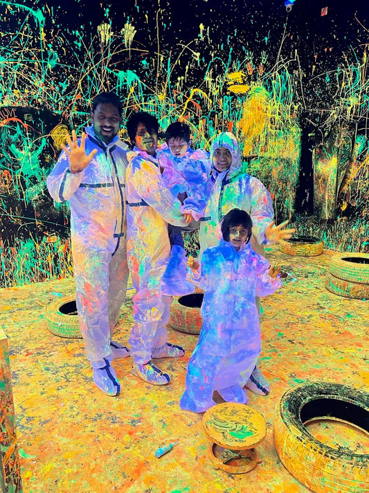 Splashit Neon Paint Experience | Westend Marg Saket New Delhi