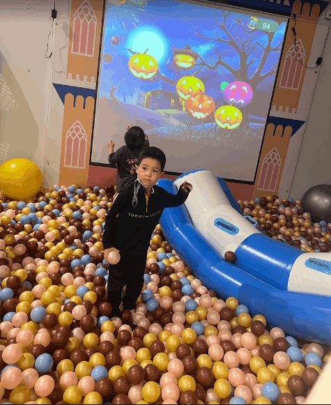 Zig Zag Zoh Indoor Play Area | Opposite Dt Mega Mall DLF Phase 1 Gurgaon - ActivityKidz