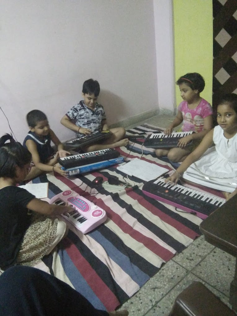 Swar Sudha Music Classes for Classical Vocals Harmonium Keyboard | Sector 56 Gurgaon