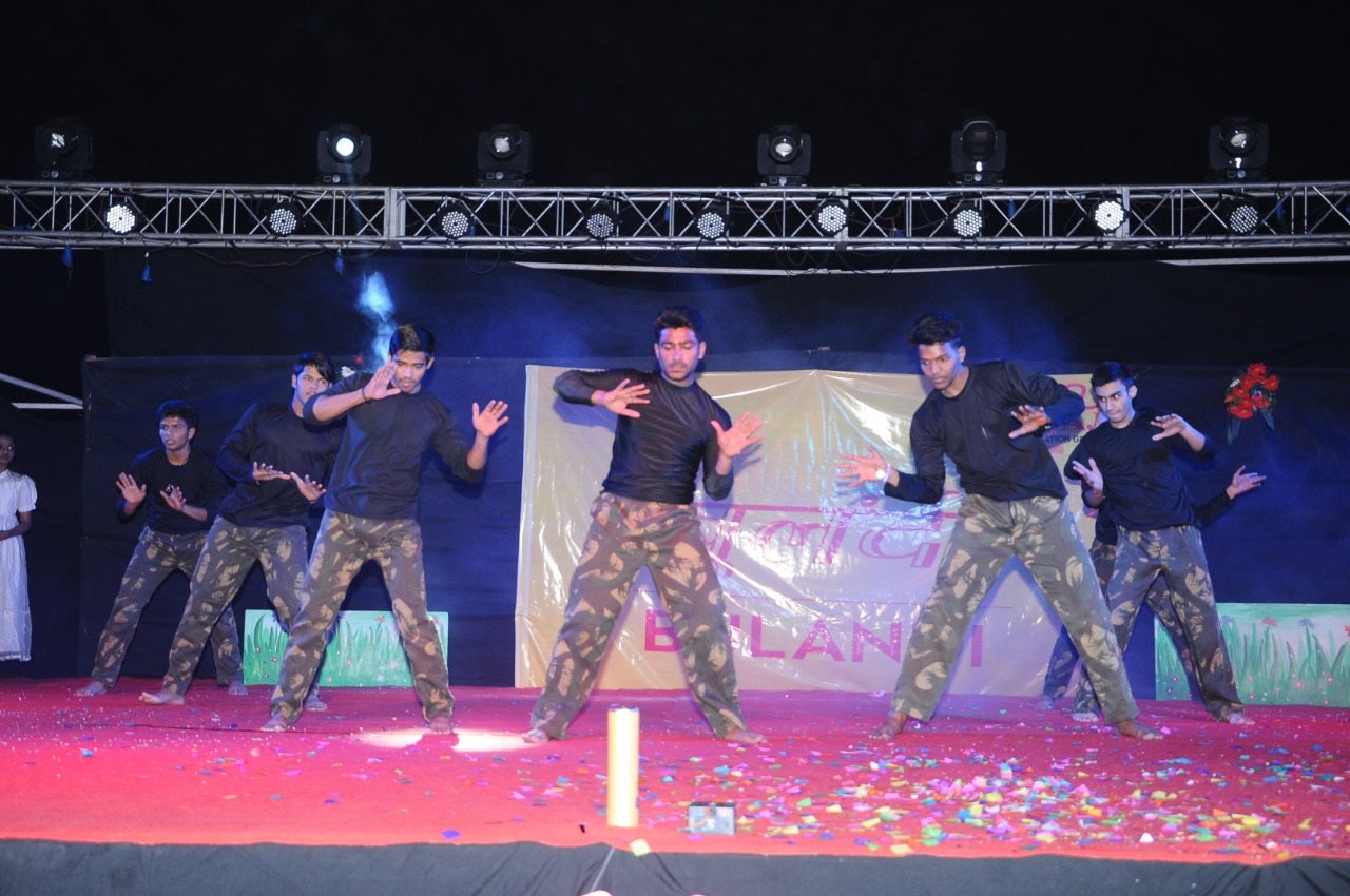 Samdanza Dance Studio for Hip-Hop Zumba Bollywood Classes | Sector 5 Gurgaon