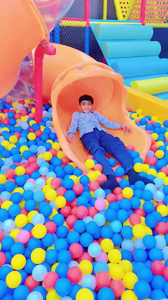 72 Mad Street Bowling & Game Zone | Green City Square Mall Bathinda