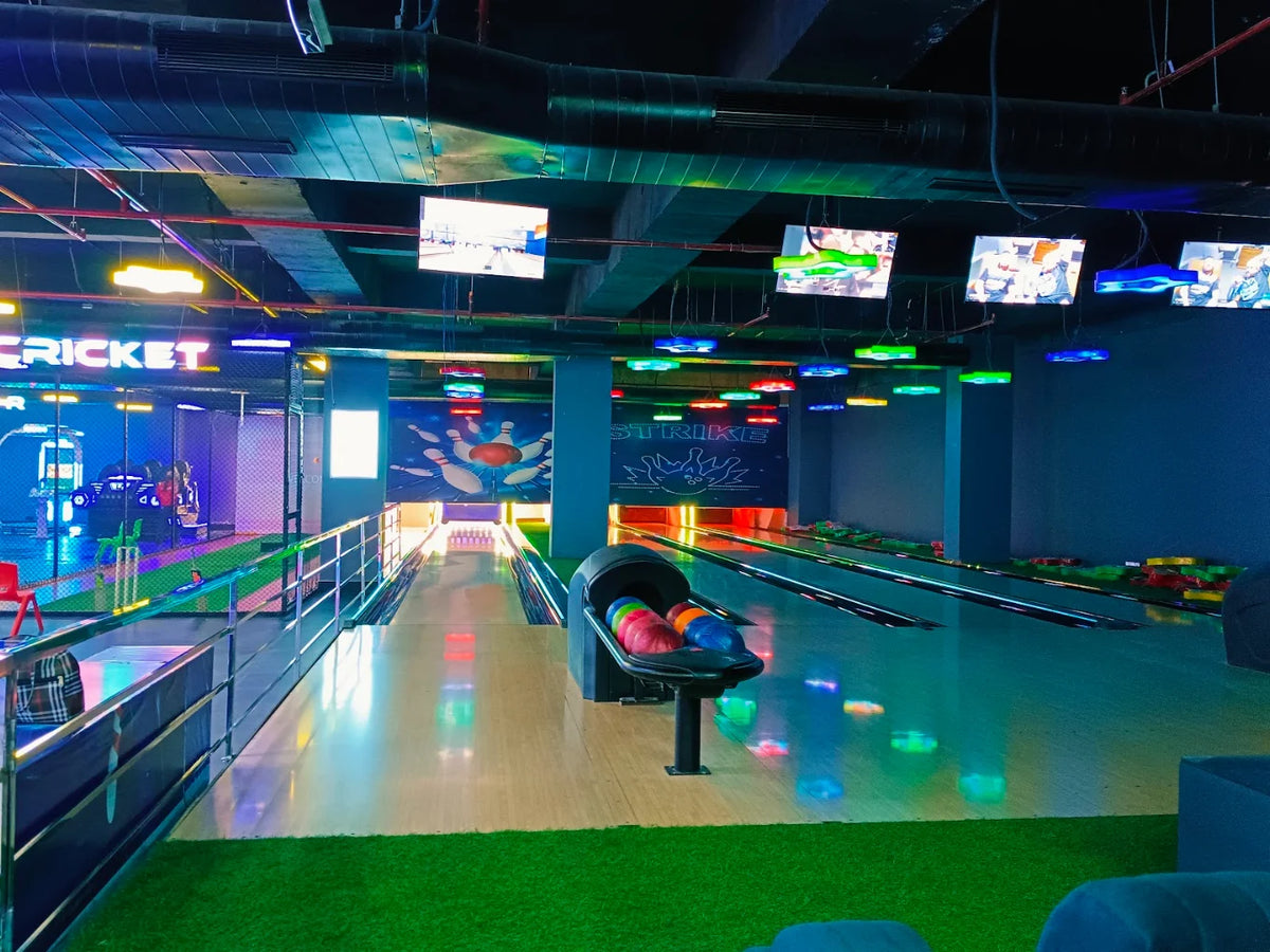 72 Mad Street Bowling & Game Zone | Green City Square Mall Bathinda