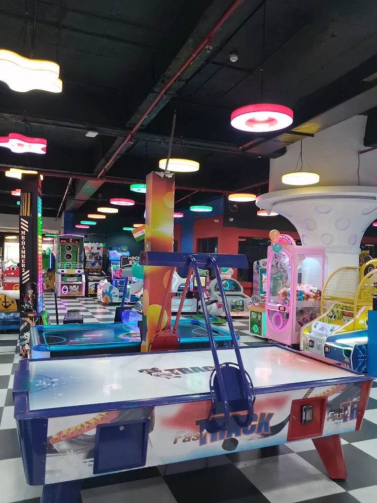 72 Mad Street for Bowling & Arcade Games | Gomti Nagar Lucknow