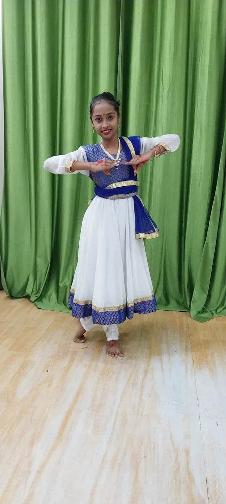 AY Dance Academy for Bollywood and Freestyle Dance Classes | Sector 31 Gurgaon - ActivityKidz