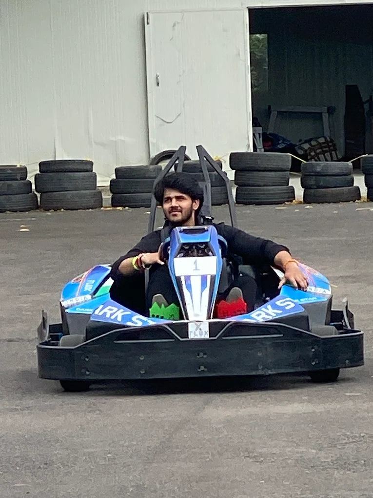 Advenzo Kids Play Area, Trampoline & Go-Karting | Sector 81 Faridabad