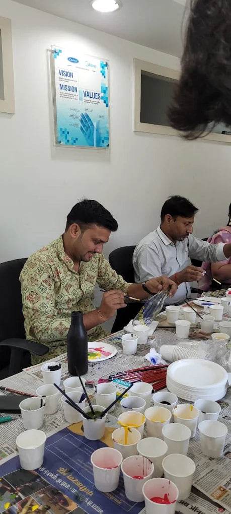 Artshaala for Art & Craft Western Vocals Guitar Keyboard | Emaar Club Beryl Gurgaon - ActivityKidz