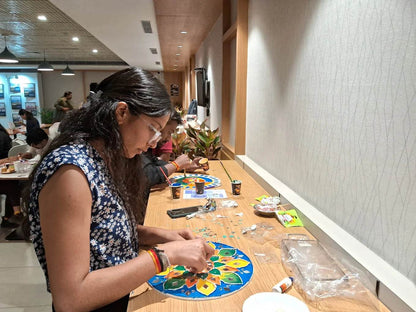 Artshaala for Art & Craft Western Vocals Guitar Keyboard | Emaar Club Beryl Gurgaon - ActivityKidz