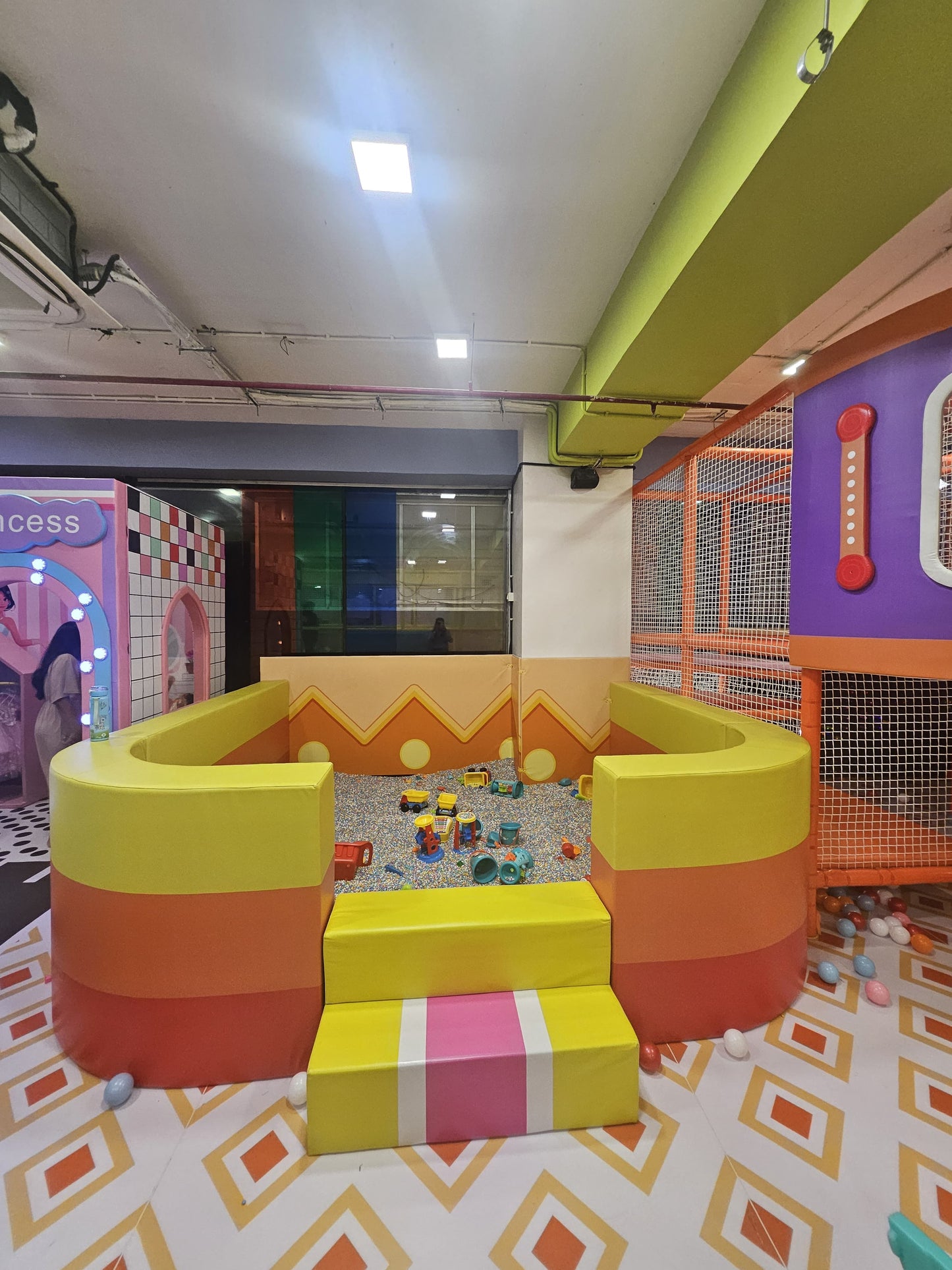 Baccha Party Indoor Play Area | Chandivali Powai Mumbai