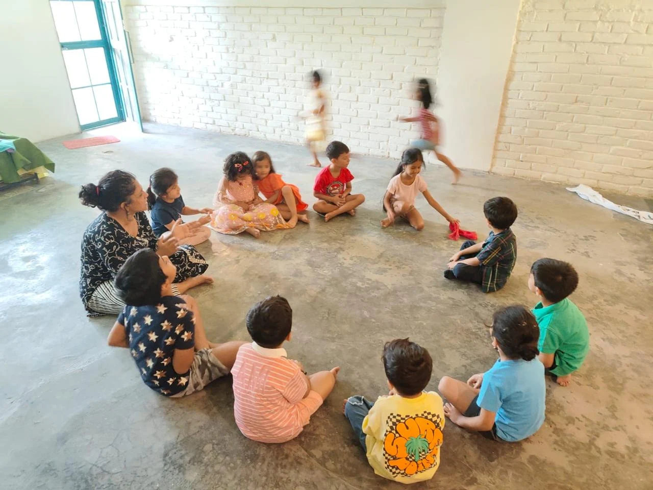 Big Little Hood Kids Play Area & Co-Works | Sector 135 Noida