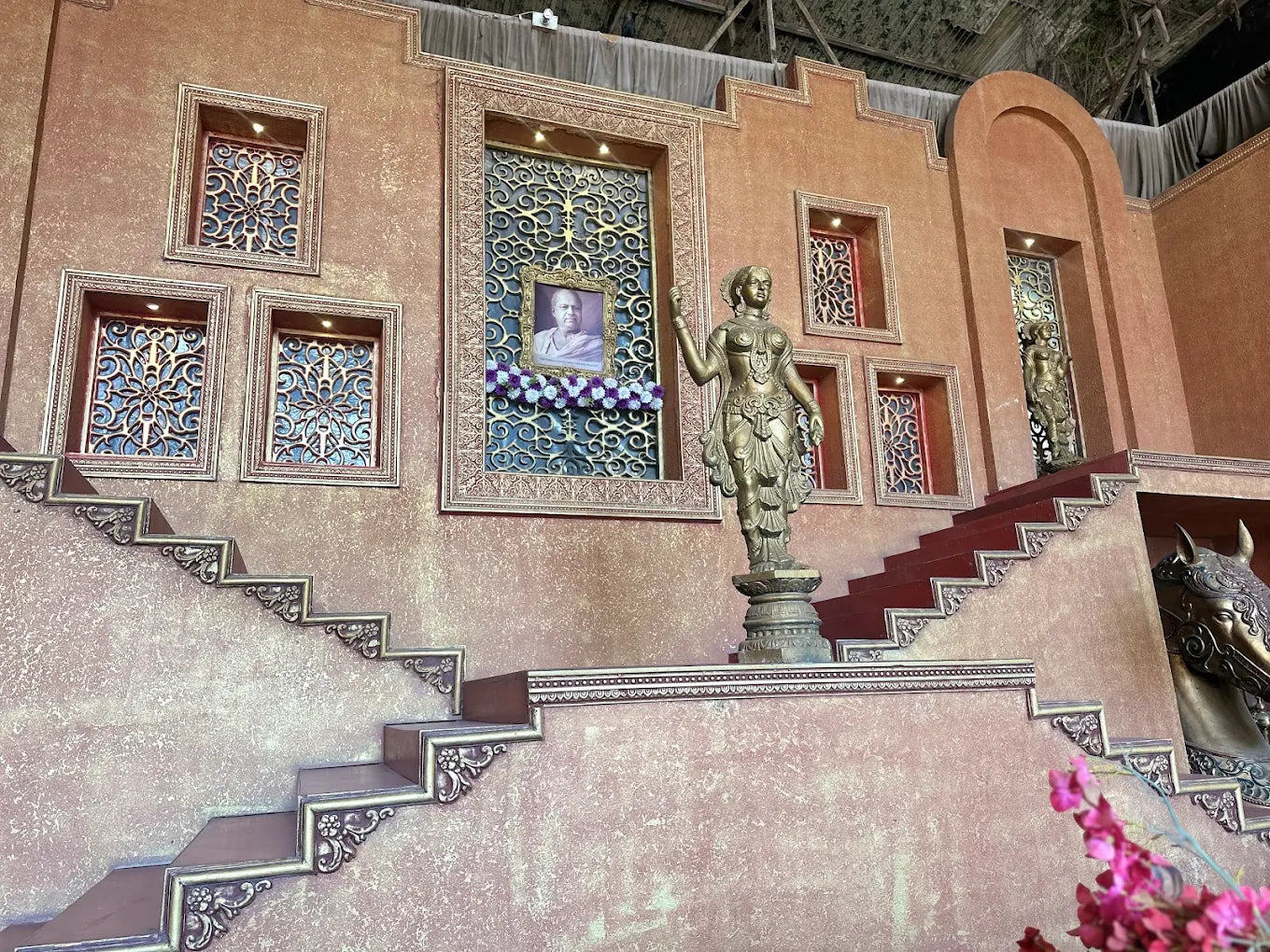 Bollywood Park Filmcity Tour | Goregaon East Mumbai