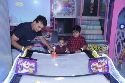 Bubbles Crew Indoor Play Zone | Indirapuram Ghaziabad