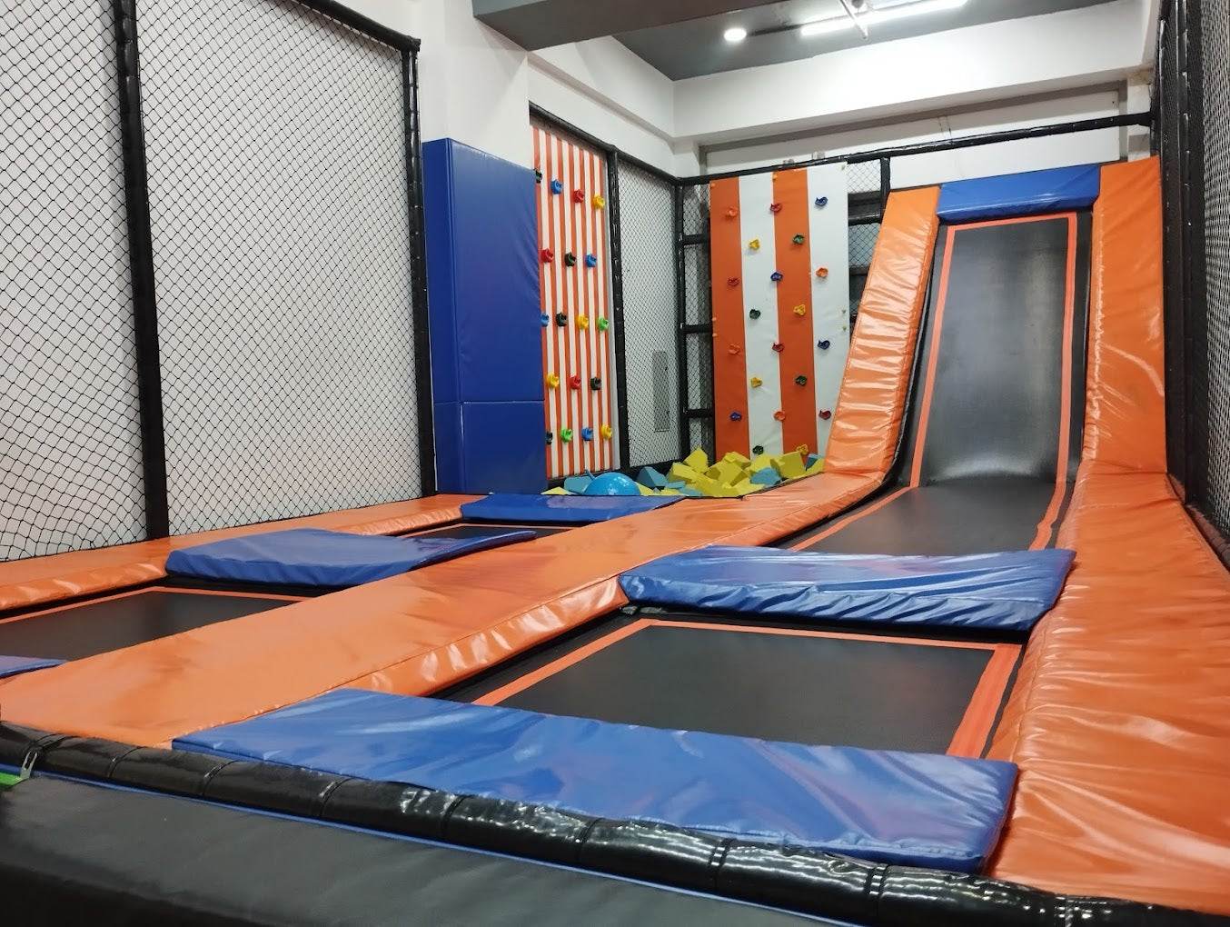 Bumble Tumble Indoor Play Area | M3M Urbana Mall Sector 67 Gurgaon - ActivityKidz