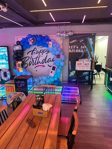 BZURKK!! Gaming Arcade & Golf Simulator Punjabi Bagh Delhi