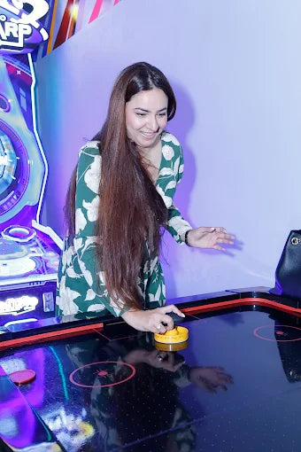 BZURKK!! Gaming Arcade & Golf Simulator Punjabi Bagh Delhi