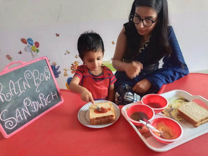 Cambridge Montessori Preschool & Daycare | Sector 4 Gurgaon - ActivityKidz