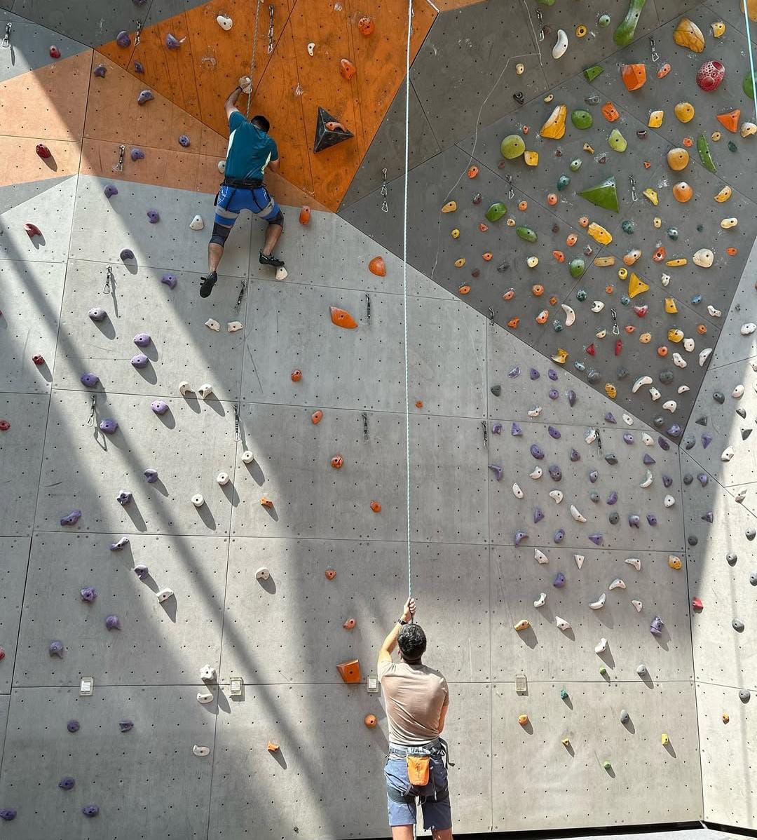 Climb Central Academy of Indoor Rock Climbing | Mehrauli-Gurgaon Road New Delhi