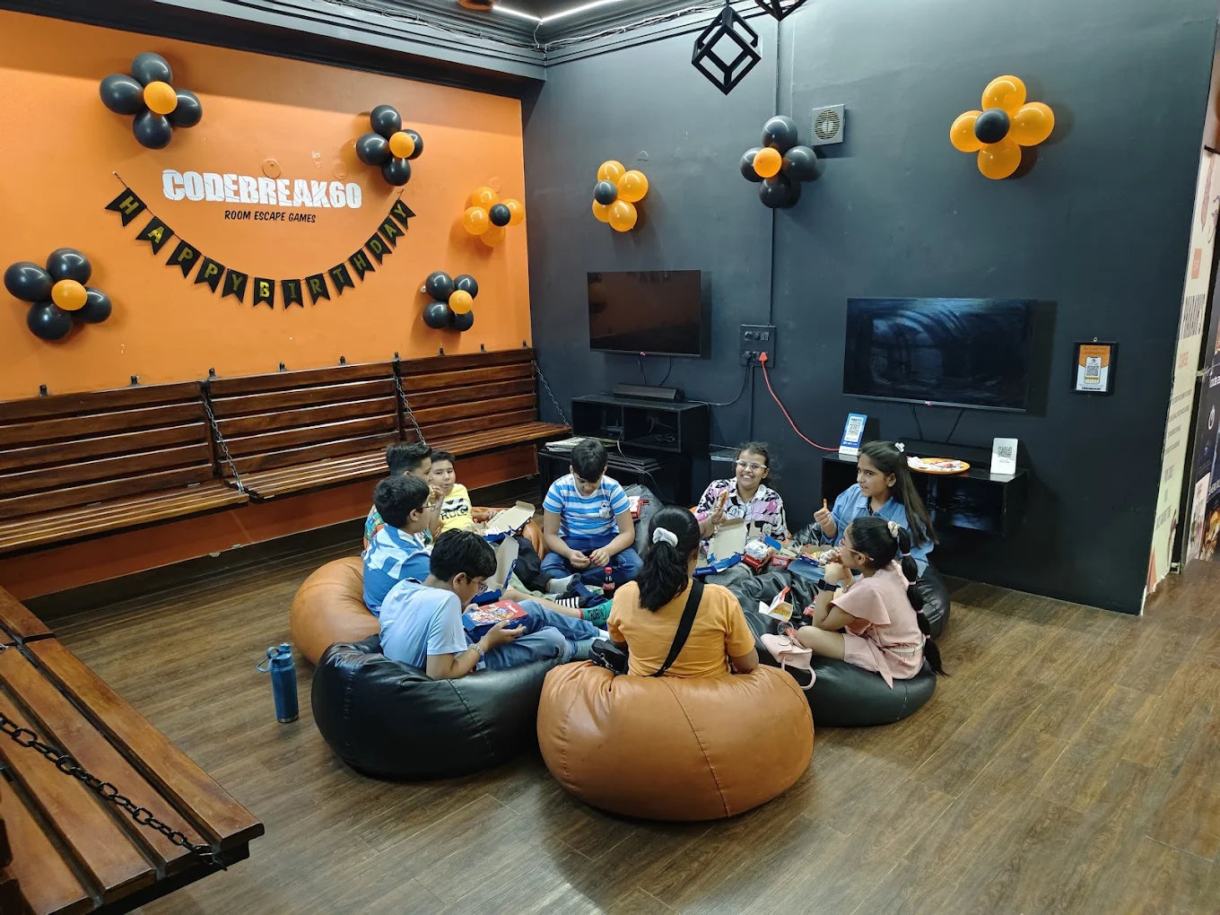 Codebreak 60 Escape Rooms | Kamla Nagar Delhi