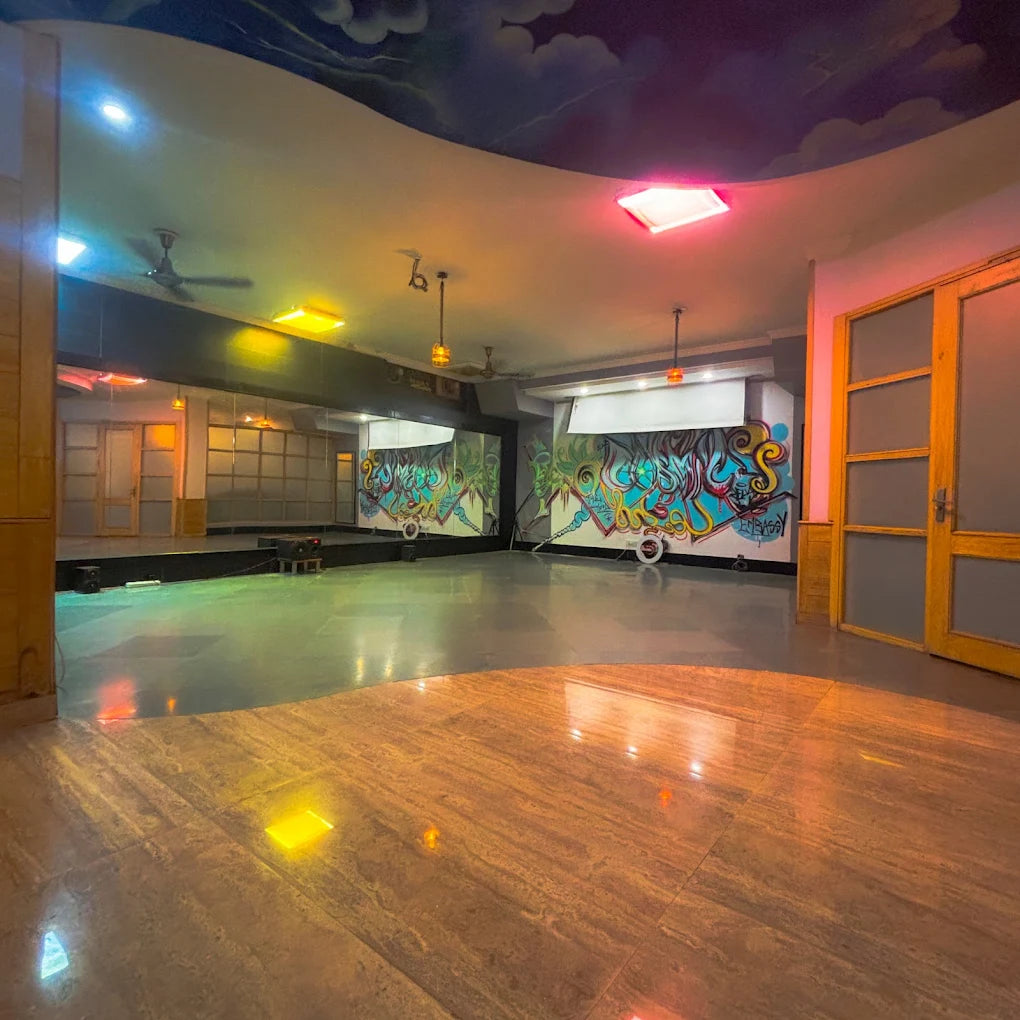 Cosmic Dance Embassy for Bollywood Hip Hop Dance | Sector 31 Gurgaon