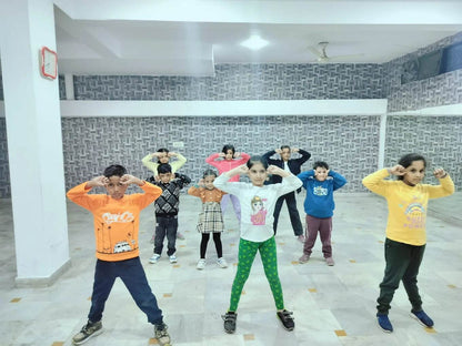 DVC Dance and Fitness Studio for Bollywood Hip-Hop Classes | Sector 40 Gurgaon - ActivityKidz