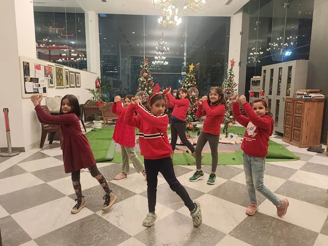 DVC Dance and Fitness Studio for Bollywood Hip-Hop Classes | Sector 40 Gurgaon - ActivityKidz