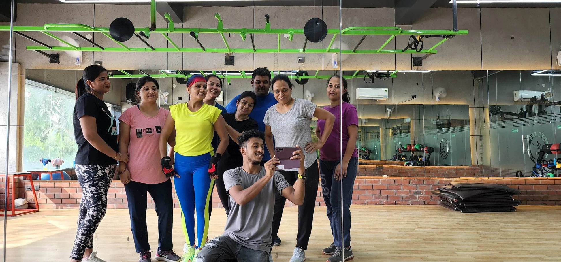 Dance in Feet Official for Bollywood Kathak Classes | Sector 4 Gurgaon - ActivityKidz