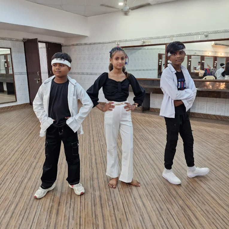 Divya Nritya Academy for Bollywood Hip-Hop Zumba Dance | IMT Manesar