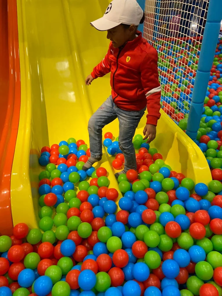 Duck Duck Goose Play Area & Arcade Games | Rajouri Garden Delhi