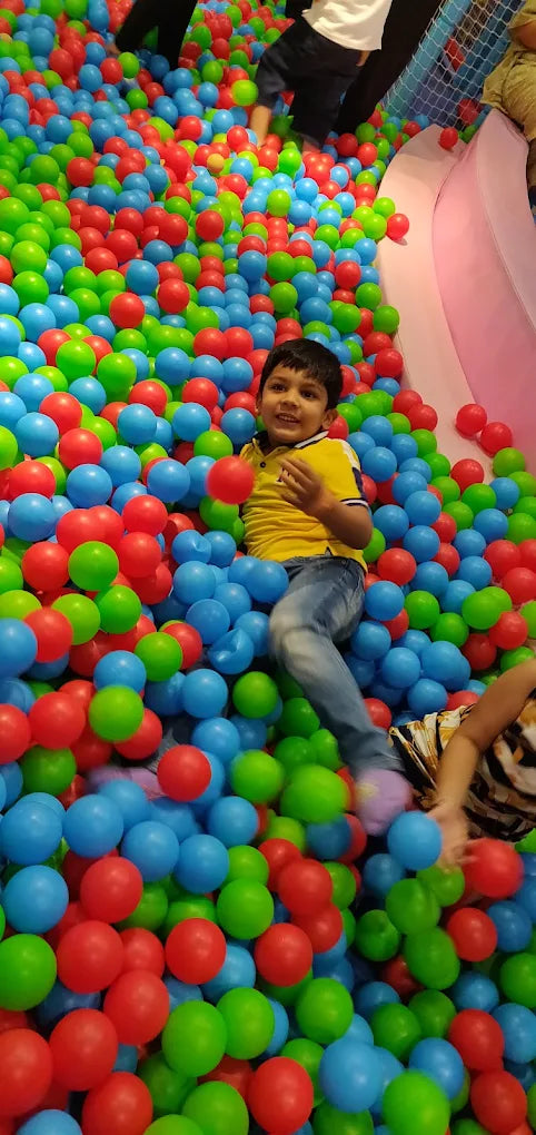 Duck Duck Goose Play Area & Arcade Games | Rajouri Garden Delhi
