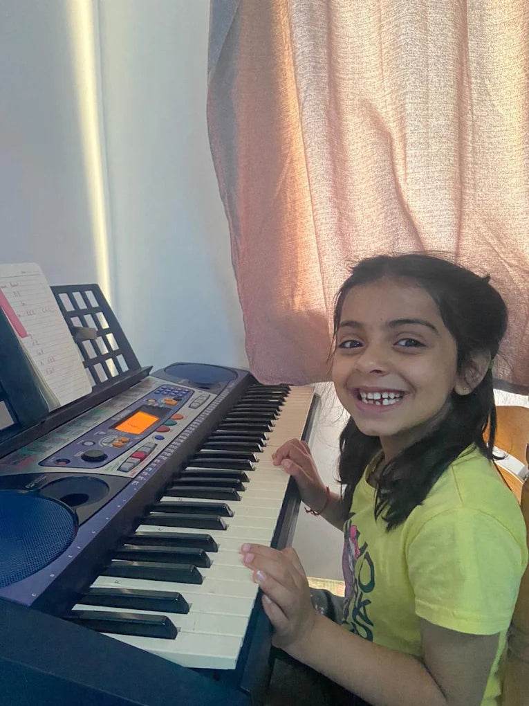 Fingerstyle Club - The School of Music for Piano Guitar | Emaar Palm Drive Sector 66 Gurgaon - ActivityKidz