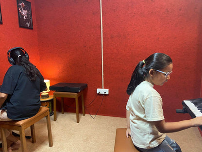 Fox Music Academy for Music Instruments Dance and Vocals | Sushant Lok Phase 2 Sector 57 Gurgaon - ActivityKidz