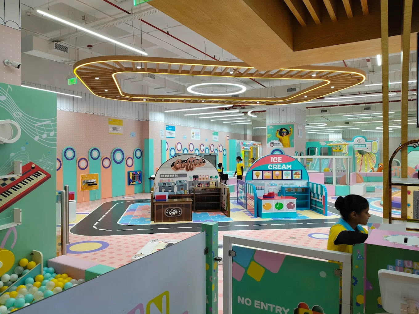 Fun Block Indoor Play Area | Gaur City Mall Greater Noida