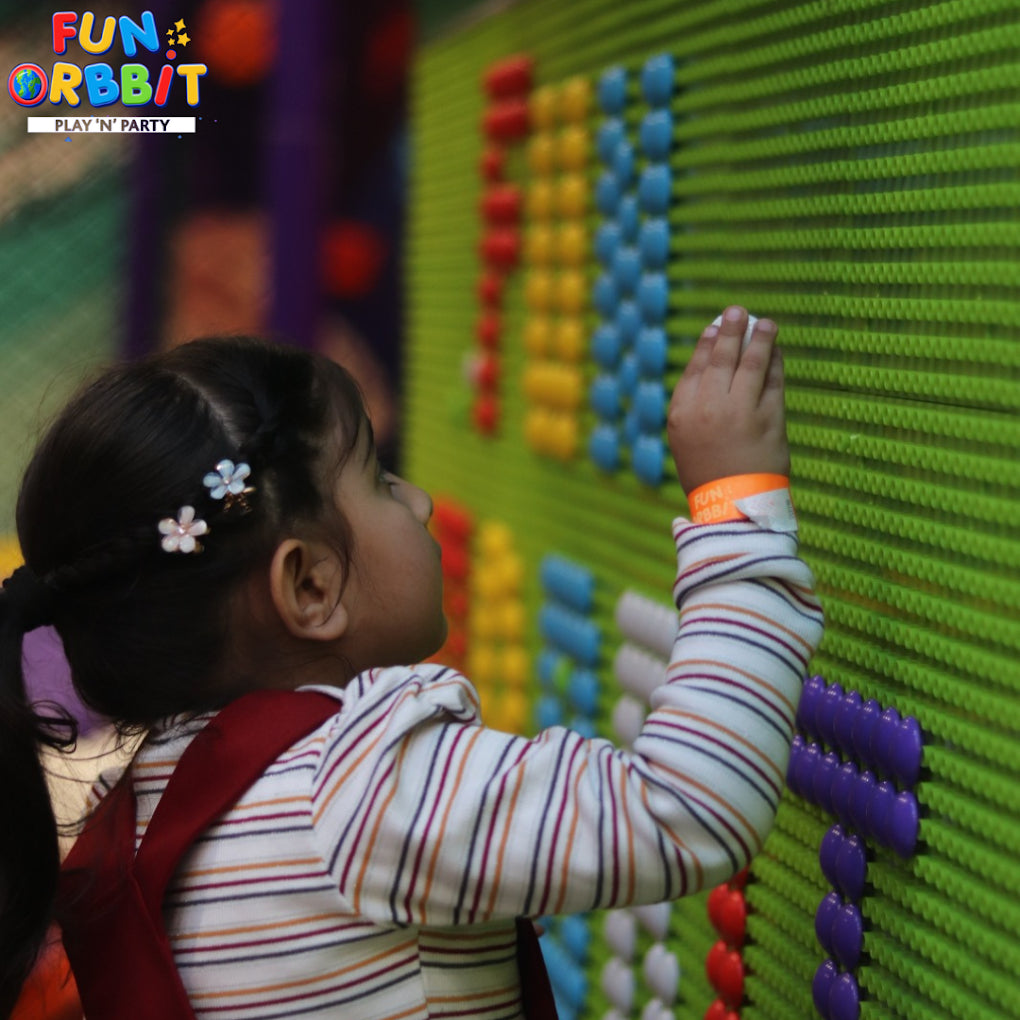 Republic Day Offer (24-26 Jan) at Fun Orbbit Delhi