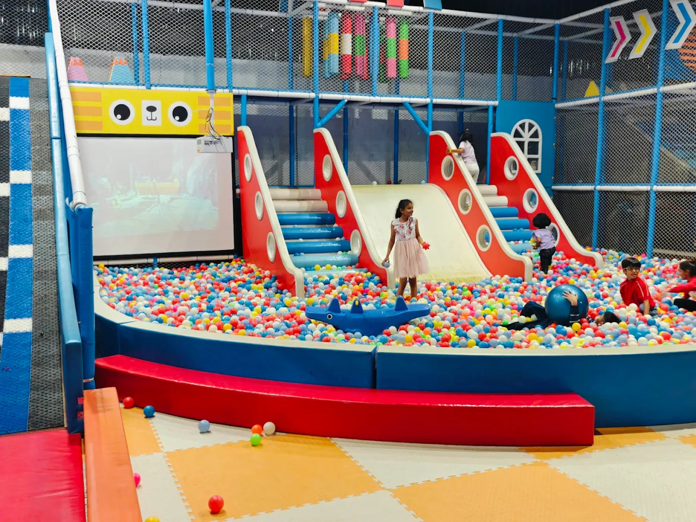 Fun Strike Game Zone | Gauravpath Road Pal Gam Surat