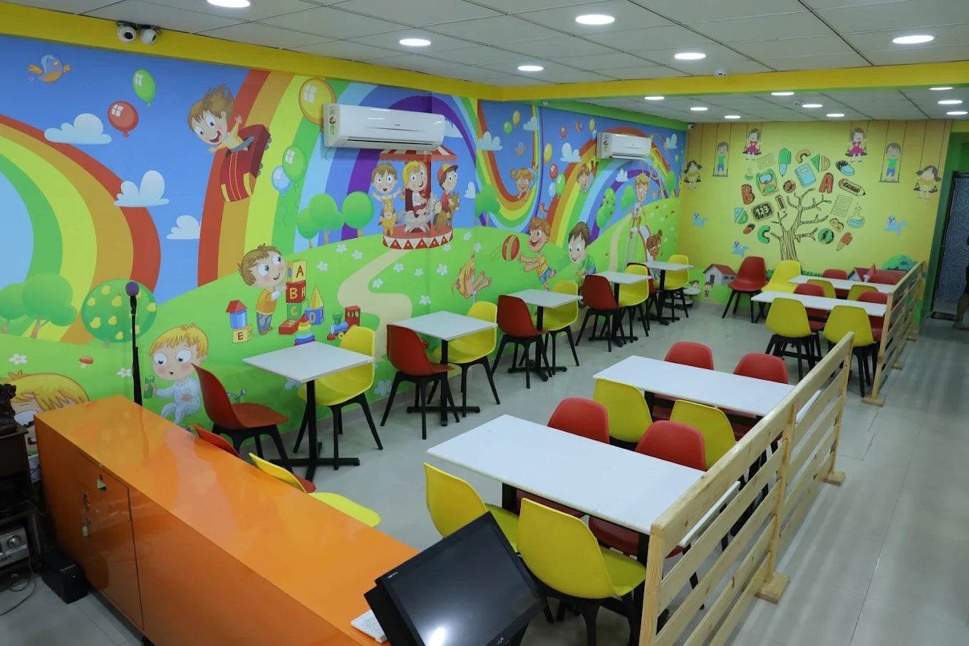 FunXs | Indoor Play Area | M3M Cosmopolitan Mall Gurgaon - ActivityKidz