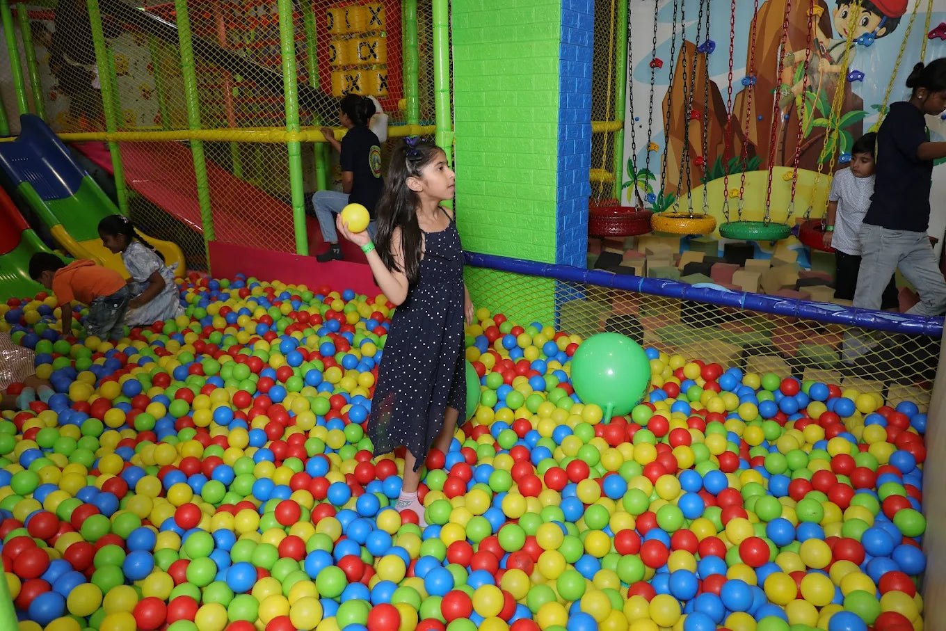 Funkkyy Froggss Play Area | Manu Plaza Indirapuram Ghaziabad