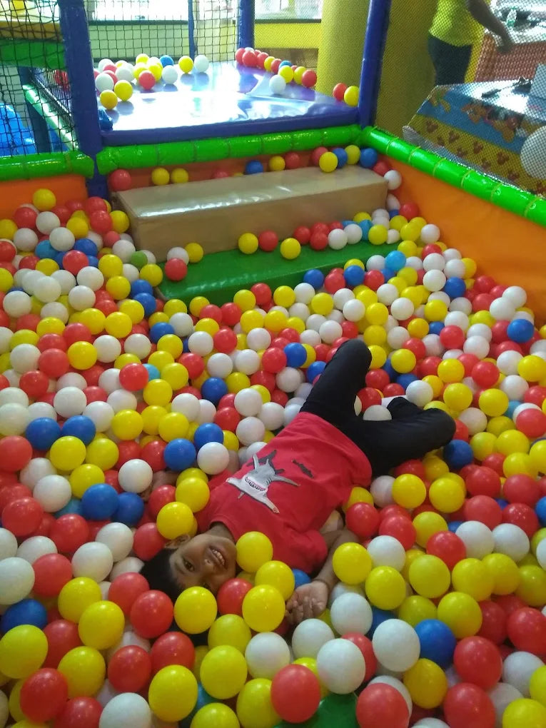 Funky Monkeys Play Center | Andheri West Mumbai