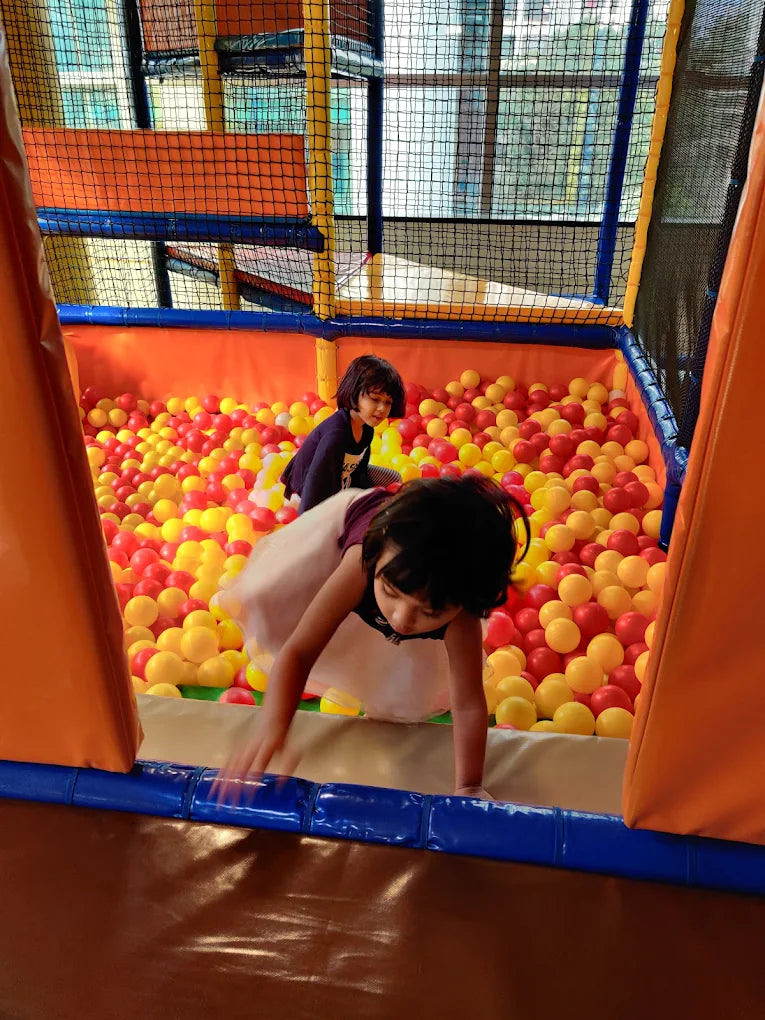 Funky Monkeys Play Center | Andheri West Mumbai