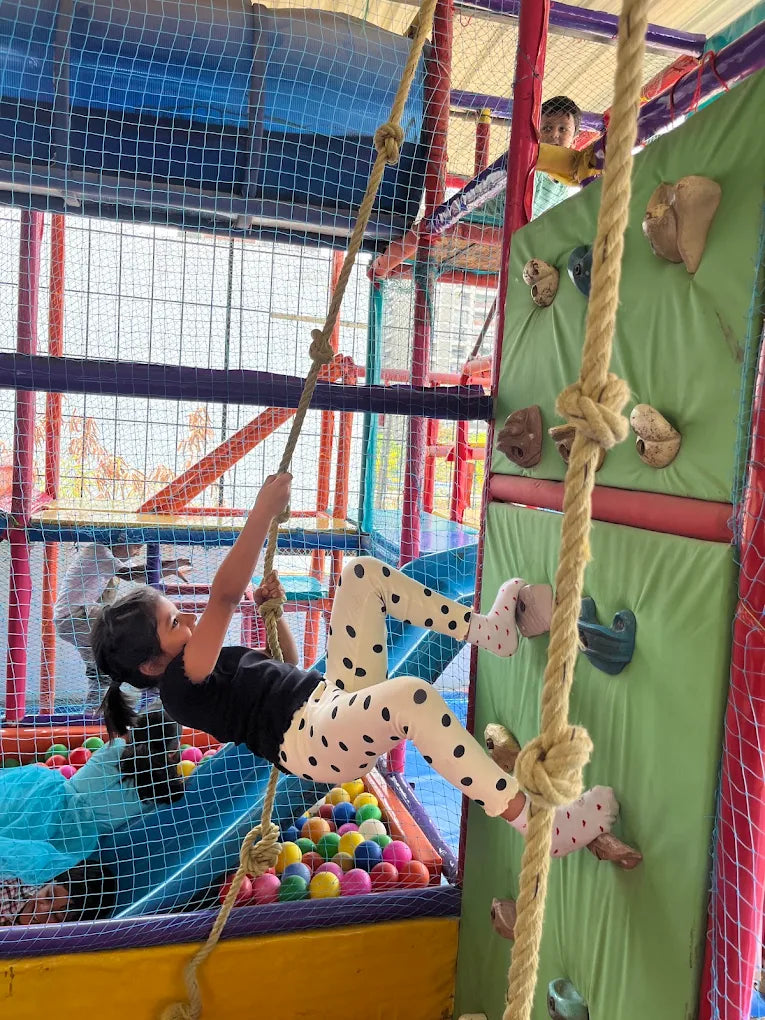 Funzania Indoor Play Area | Mahalaxmi Nagar Indore