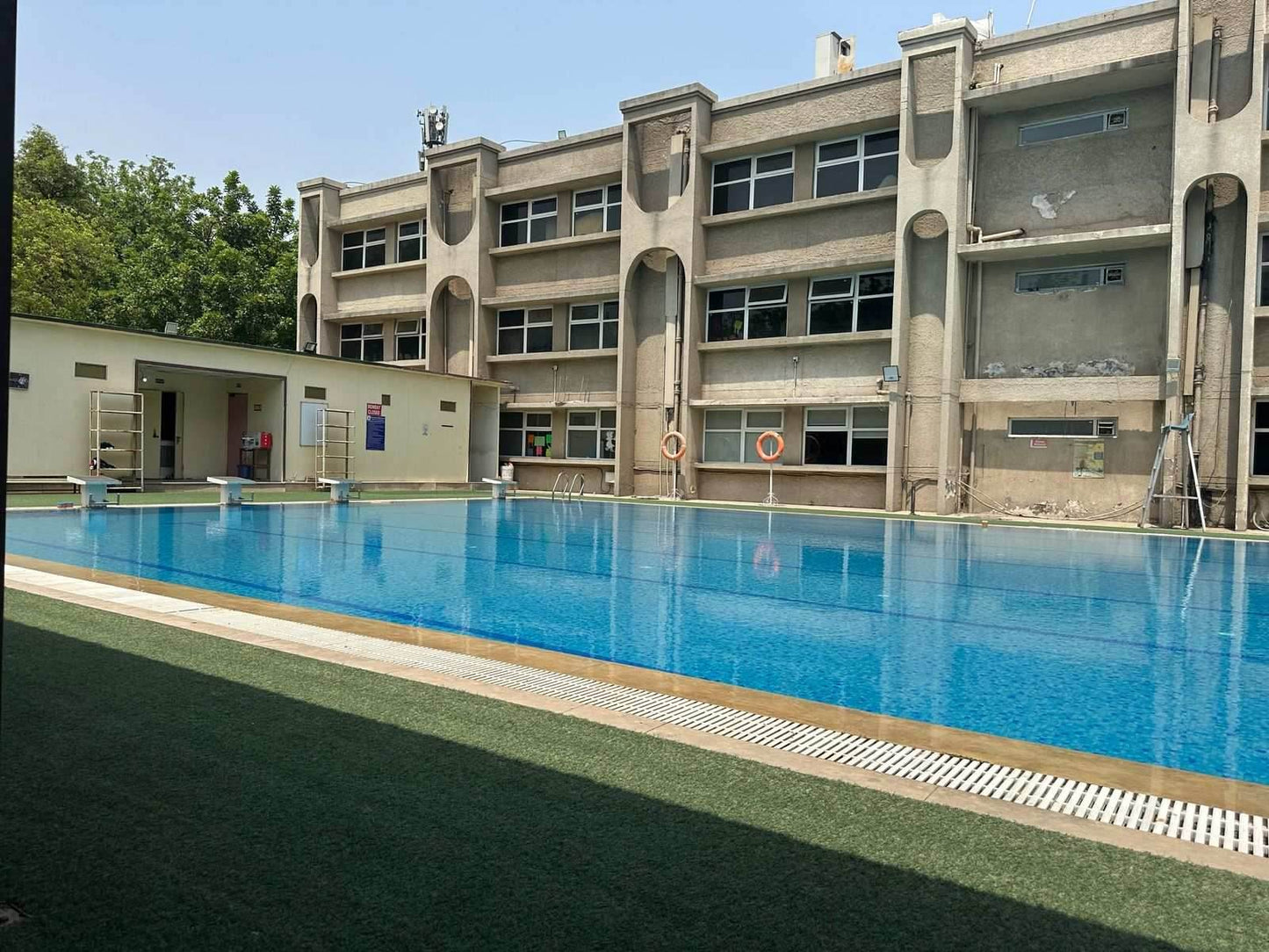 GD Goenka Swimming Classes | Sector 10A Gurgaon - ActivityKidz