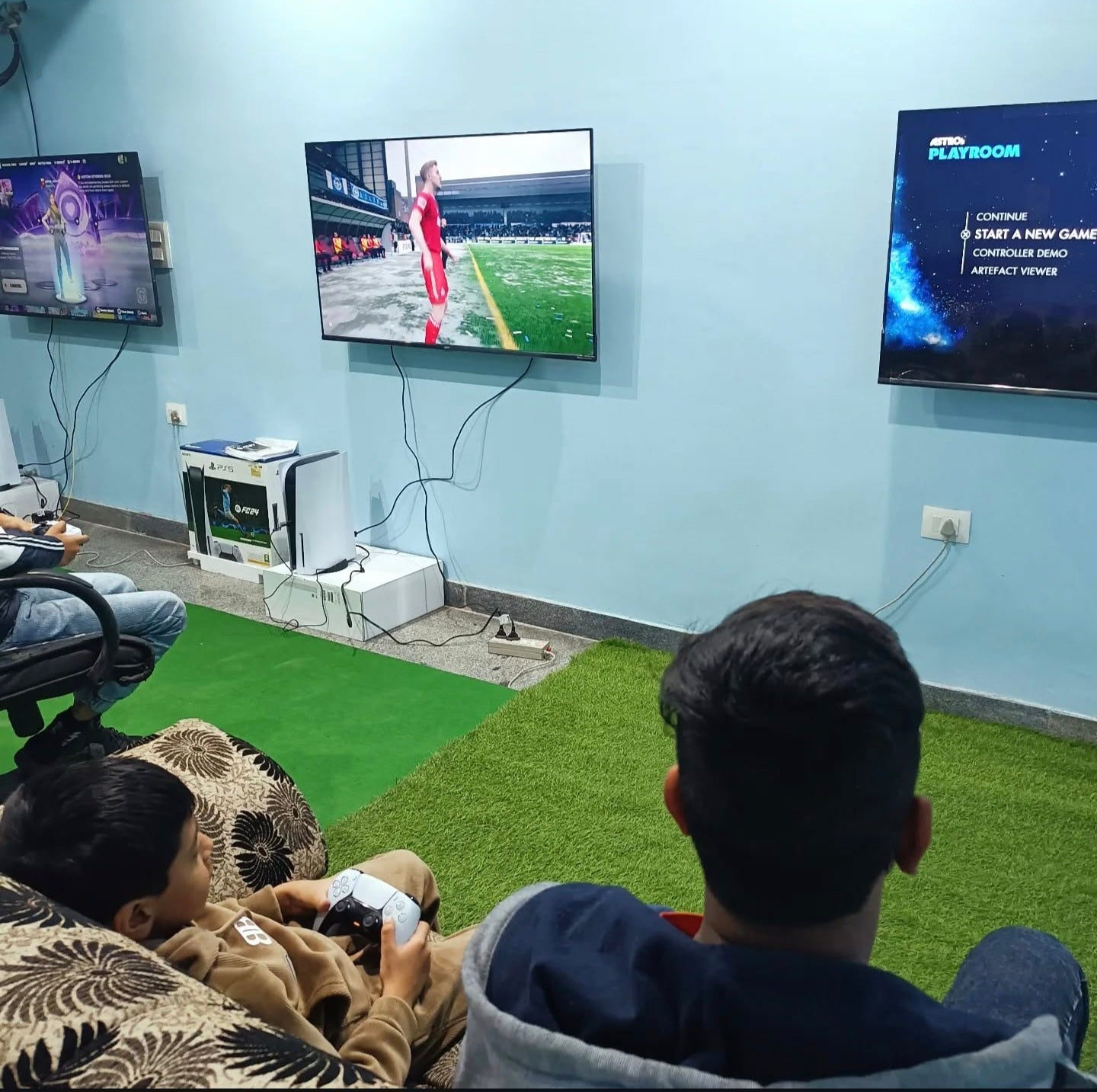 Game Hour Game Zone | Sector 3A Gurgaon