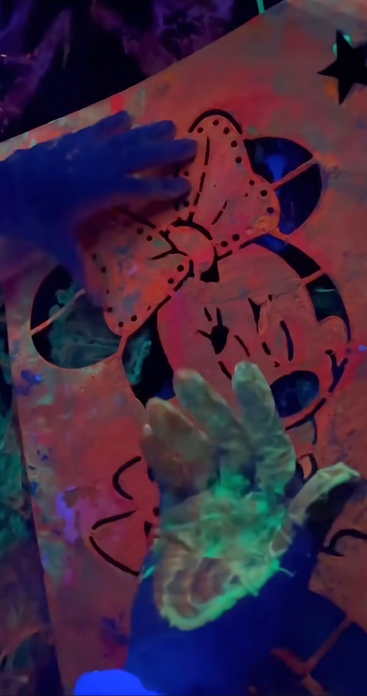 Gaming Universe Anger Room & Neon Splash | Rajinder Nagar Delhi