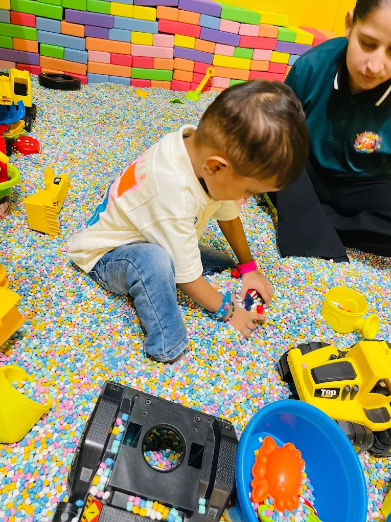 Giggle Garden Indoor Play Area | Sector 104 Noida