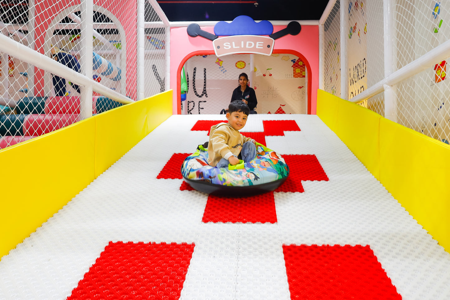 Giggle Wiggle Indoor Play Area | Sector 144 Noida