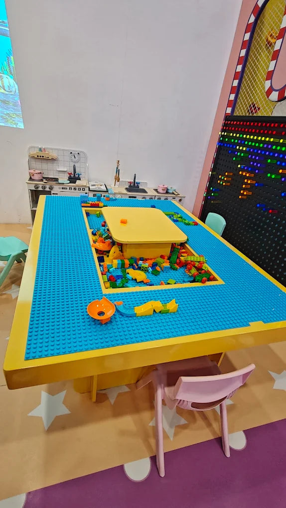 Giggle Wiggle Play Area & Cafe | Stalwart Insignia Vesu Surat