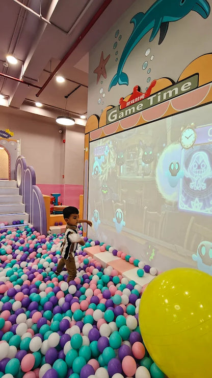 Giggle Wiggle Play Area & Cafe | Stalwart Insignia Vesu Surat