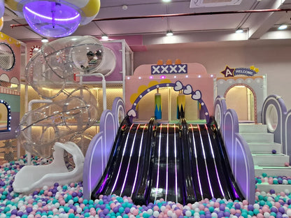 Giggle Wiggle Play Area & Cafe | Stalwart Insignia Vesu Surat