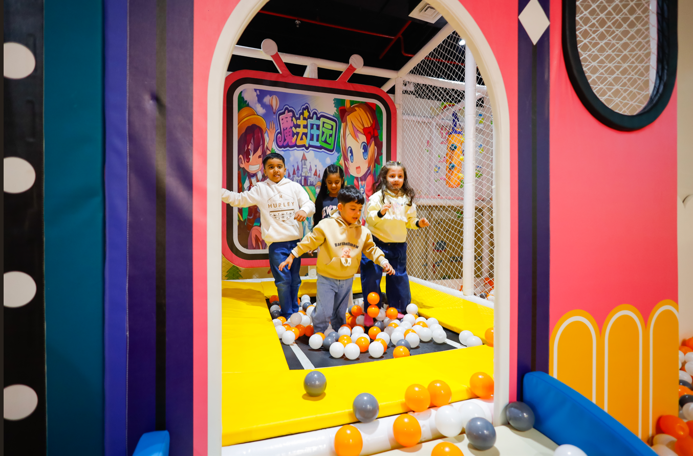 Giggle Wiggle Indoor Play Area | Sector 144 Noida