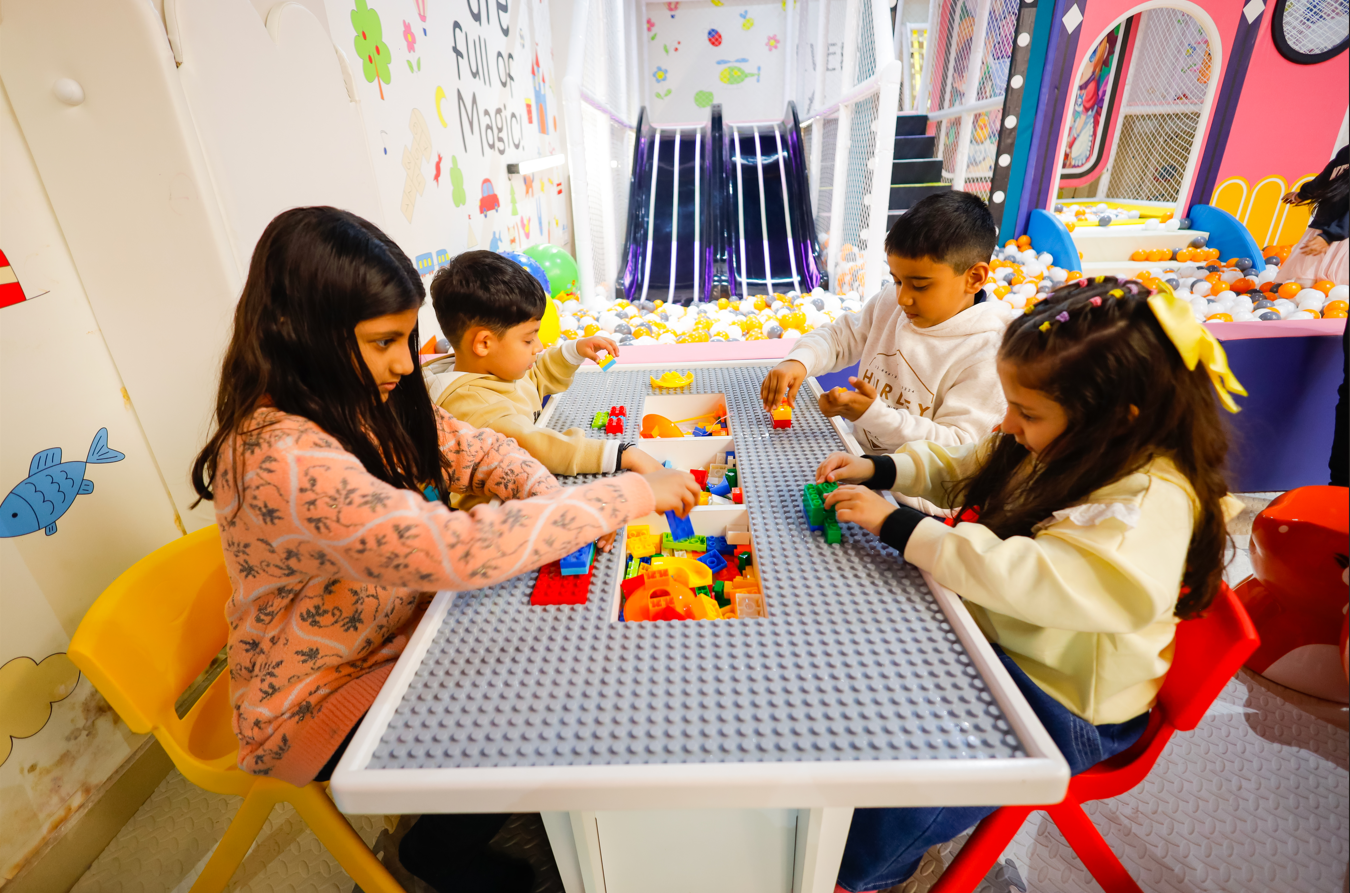 Giggle Wiggle Indoor Play Area | Sector 144 Noida