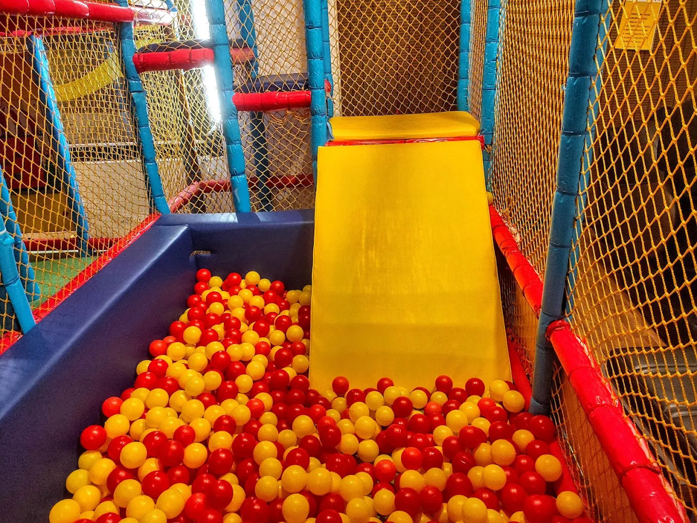 Happy Kydz Indoor Play Area | Indiranagar Bangalore