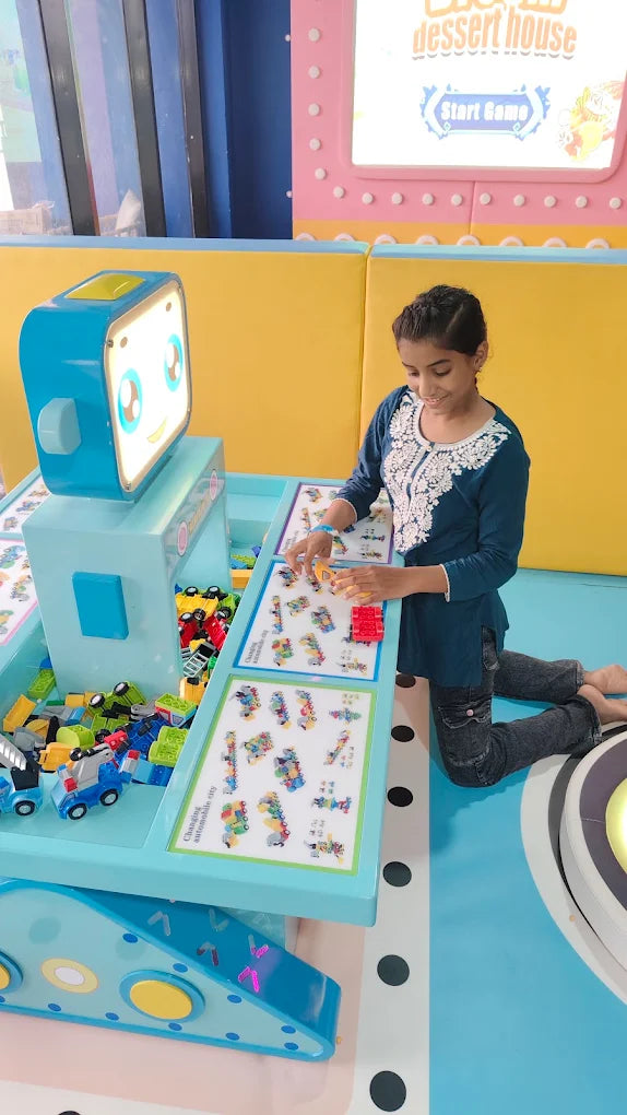 HopUp Play Area & Game Zone | Anjana Central Mall Agra